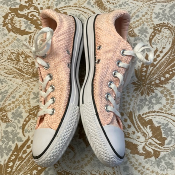 Converse Chuck Taylor AllStar MadisonOx Sneakers 555860F VaporPink Women's 9 - Picture 2 of 7
